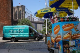 Chariot Shuttle Service 